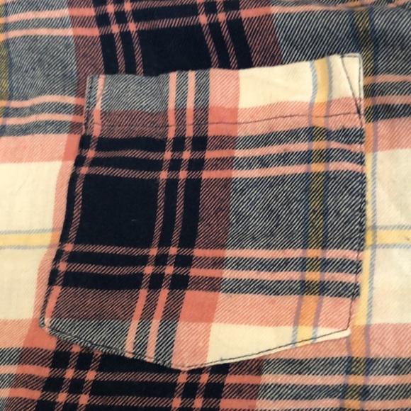 2 for $15 Very soft flannel shirt from Hollister - Picture 3 of 5